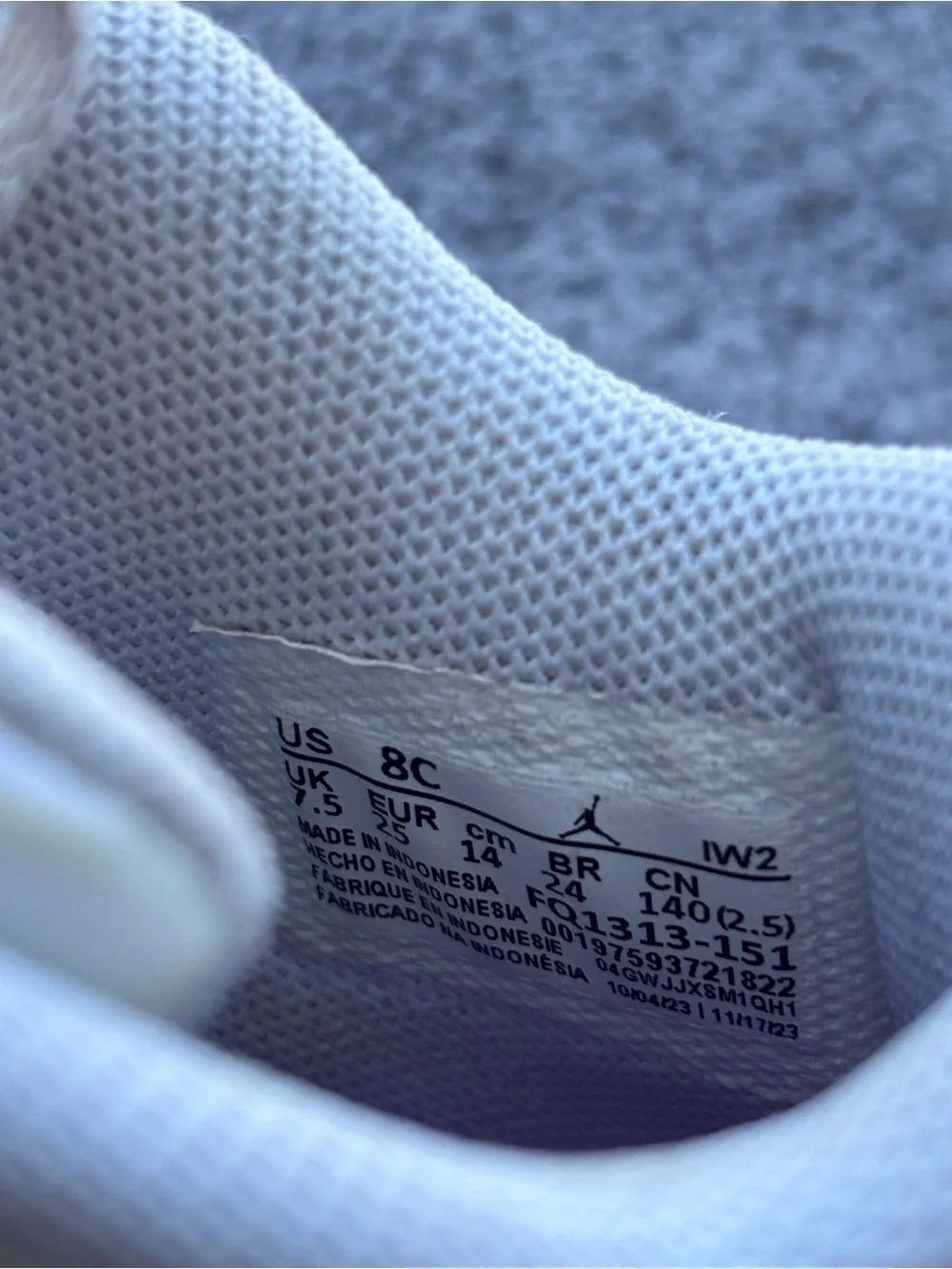 Jordan Kids White and Purple Low-Top Sneakers